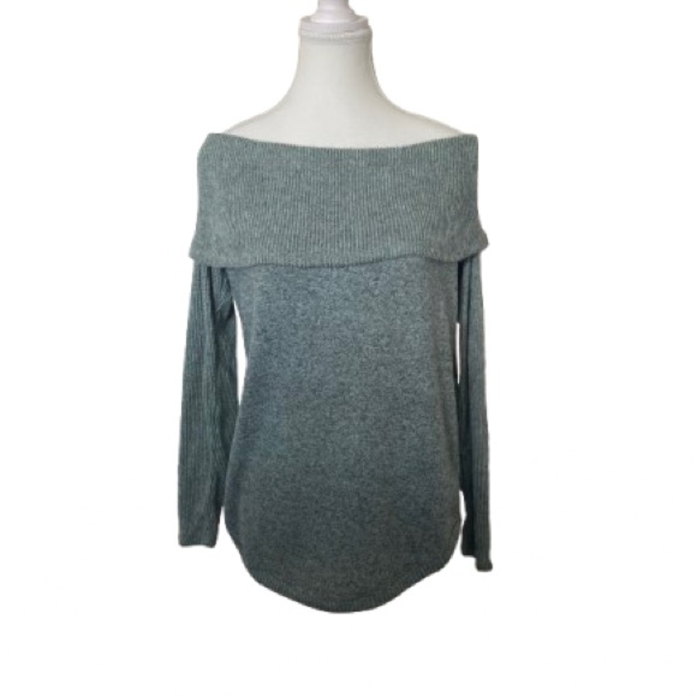 Elegant Off-Shoulder Sweater in Heather Gray